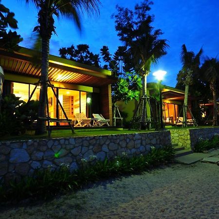 Capstone Resort Haad Chao Samran Esterno foto